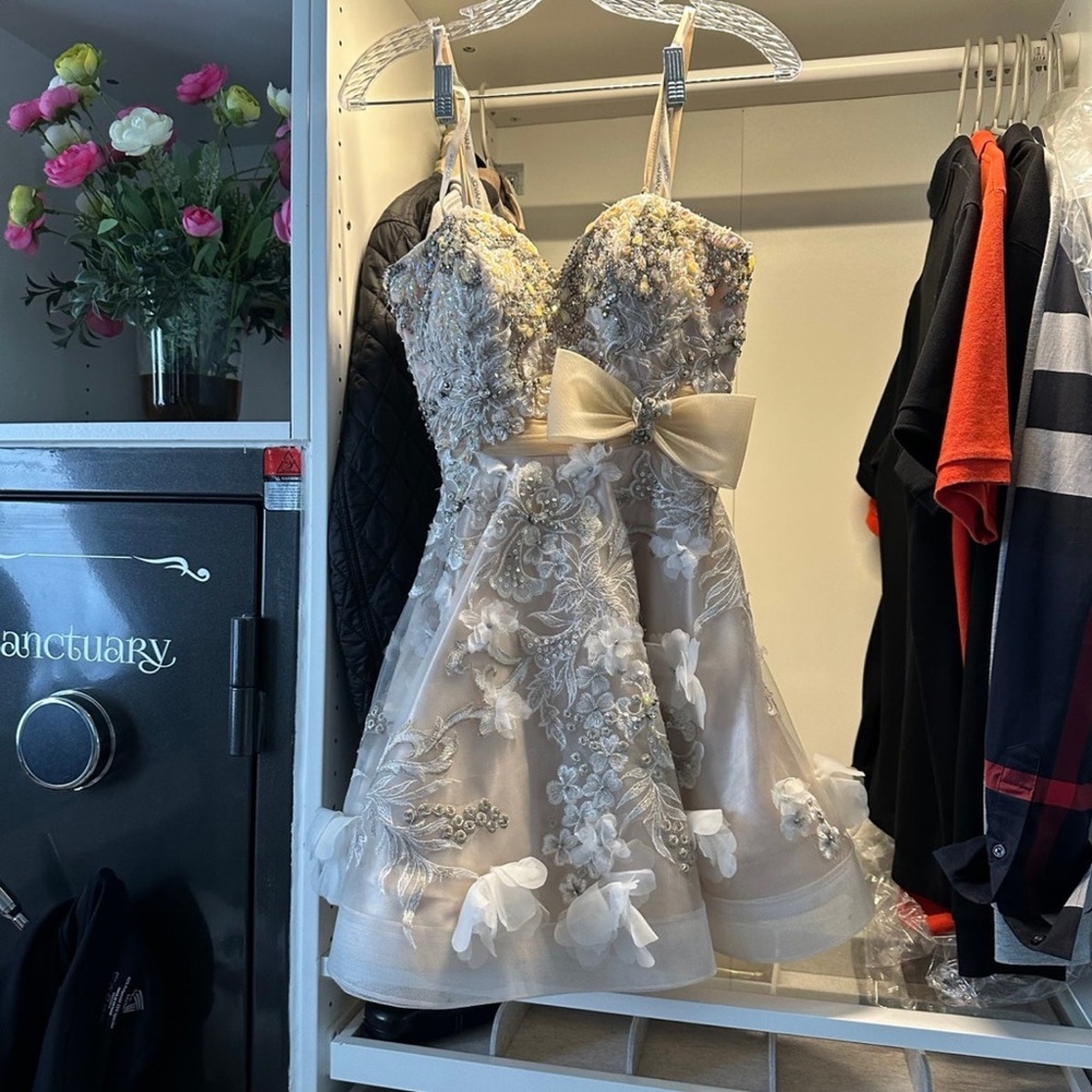 Jovani dress size 4